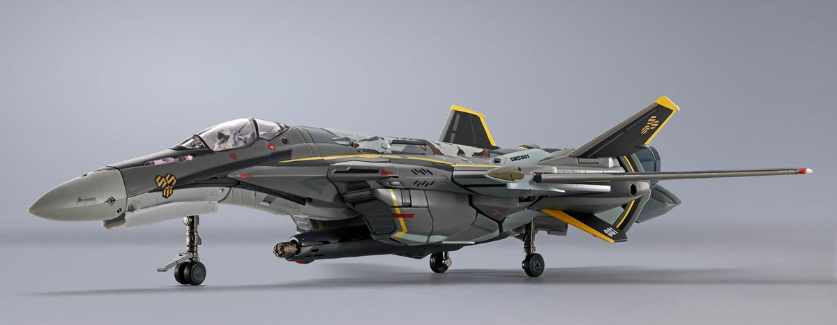 DX Chogokin YF-25S Armored Messiah Valkyrie (Ozma Lee Use) Revival Ver.